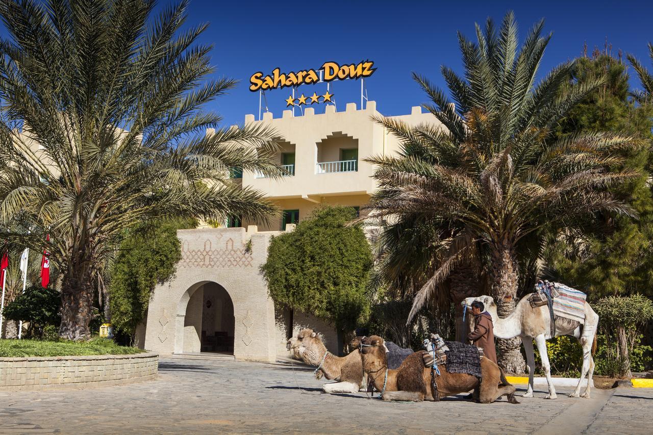Sahara Douz Hotel Exterior photo
